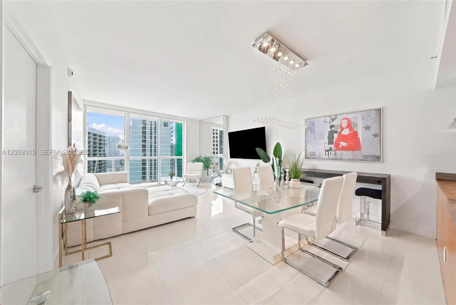 485 Brickell Ave # 3707, Miami, FL 33131