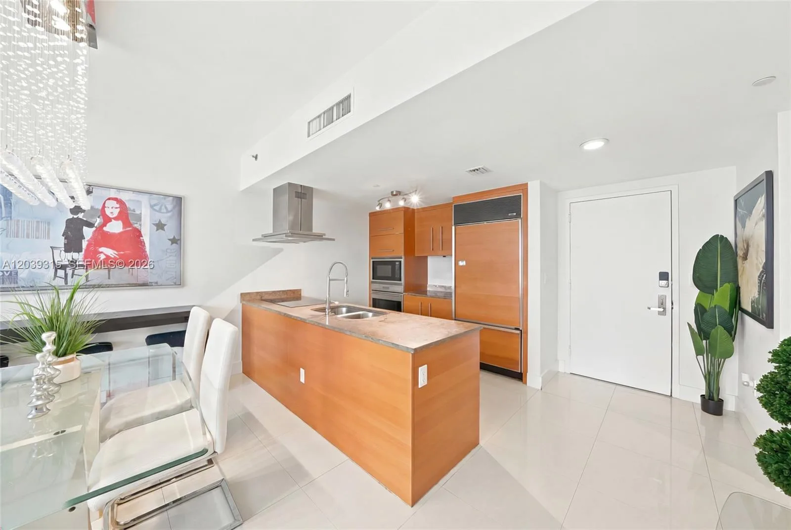 485 Brickell Ave # 3707, Miami, FL 33131 photo 4