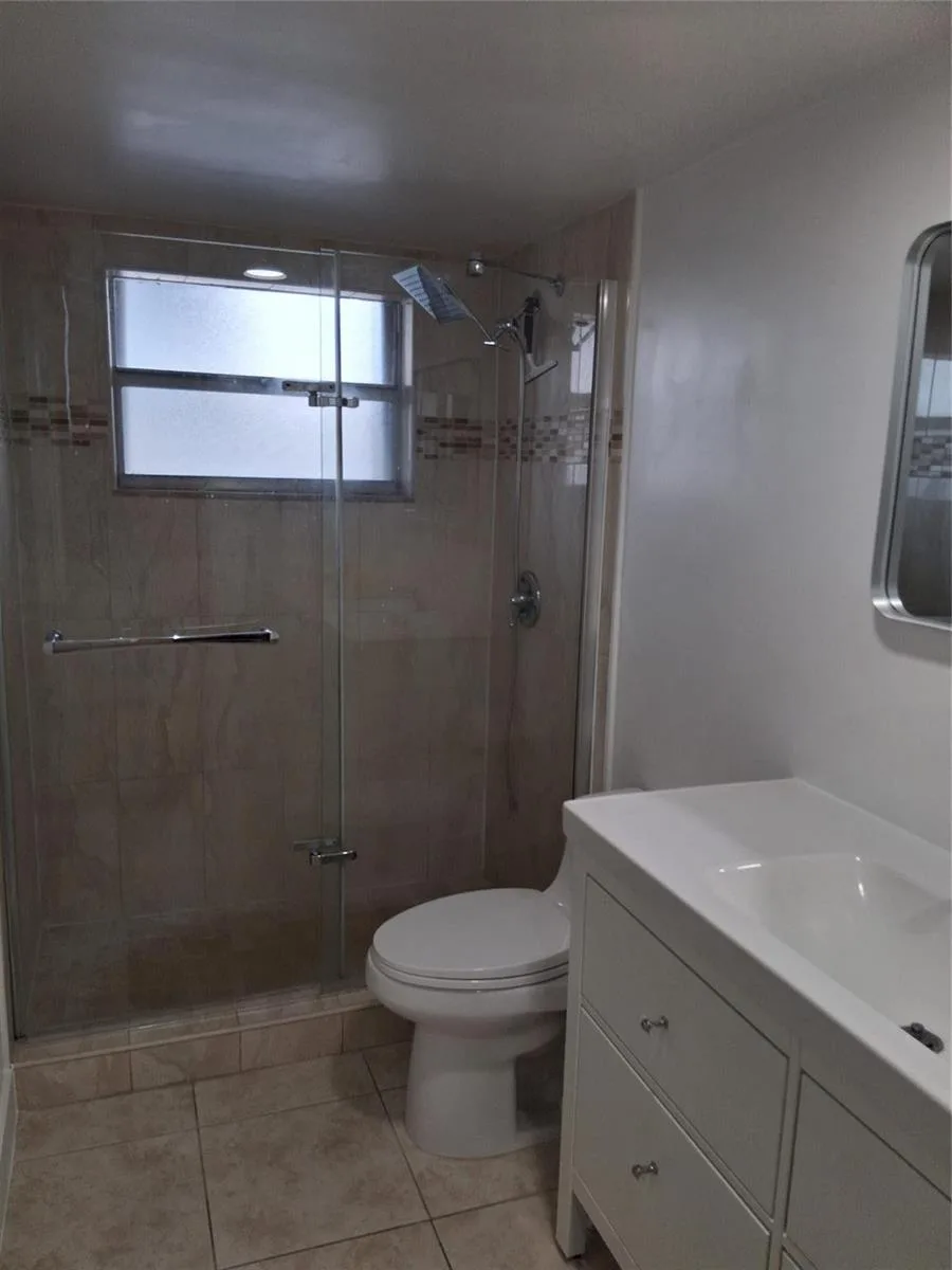 9800 Sunrise Lakes Boulevard # 109, Sunrise, FL 33322 photo 8