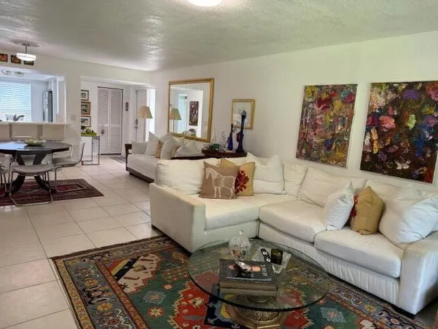 1723 EMBASSY Drive # 103, West Palm Beach, FL 33401 photo 8