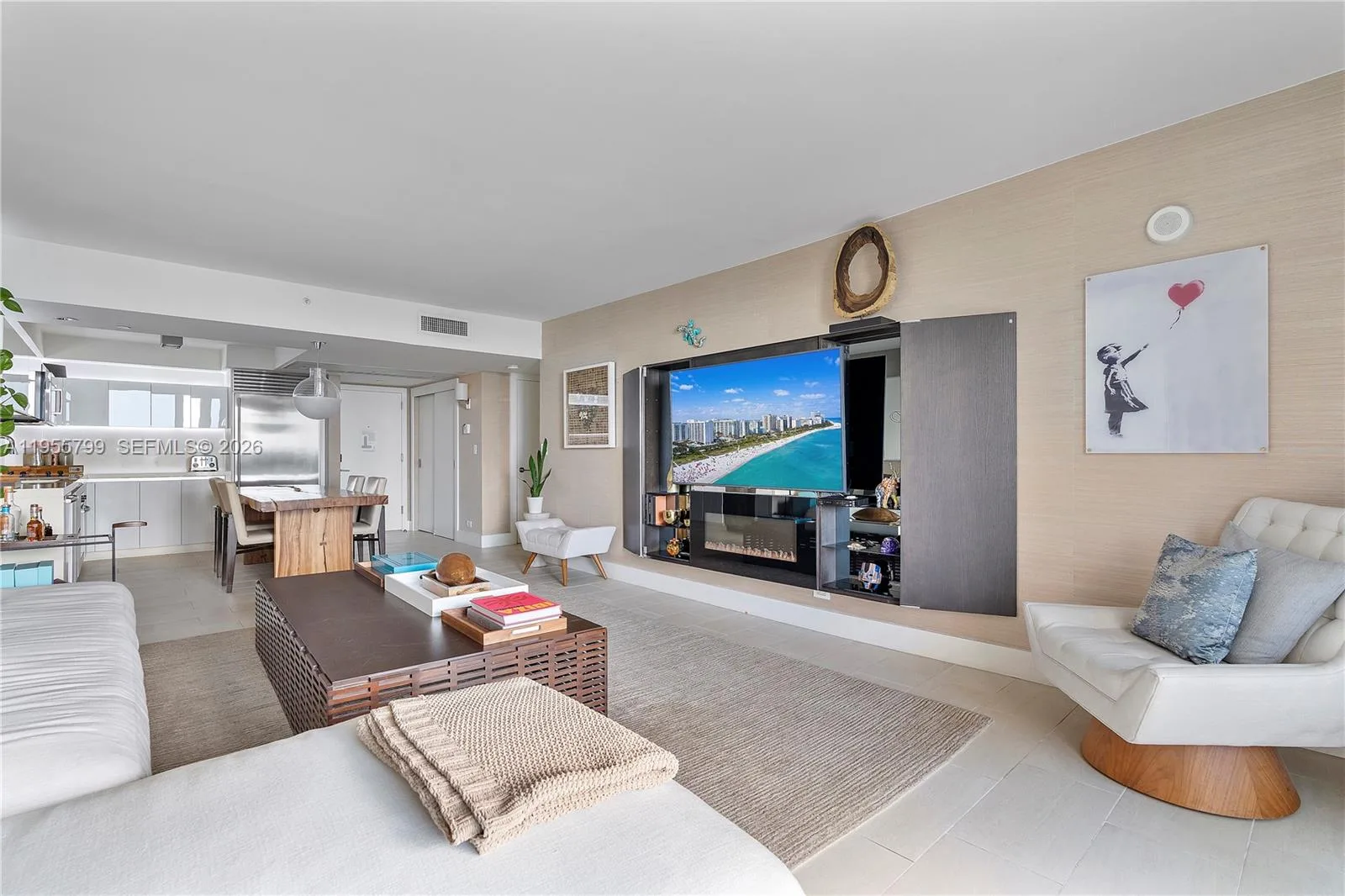 102 24th St # 1427, Miami Beach, FL 33139 photo 9