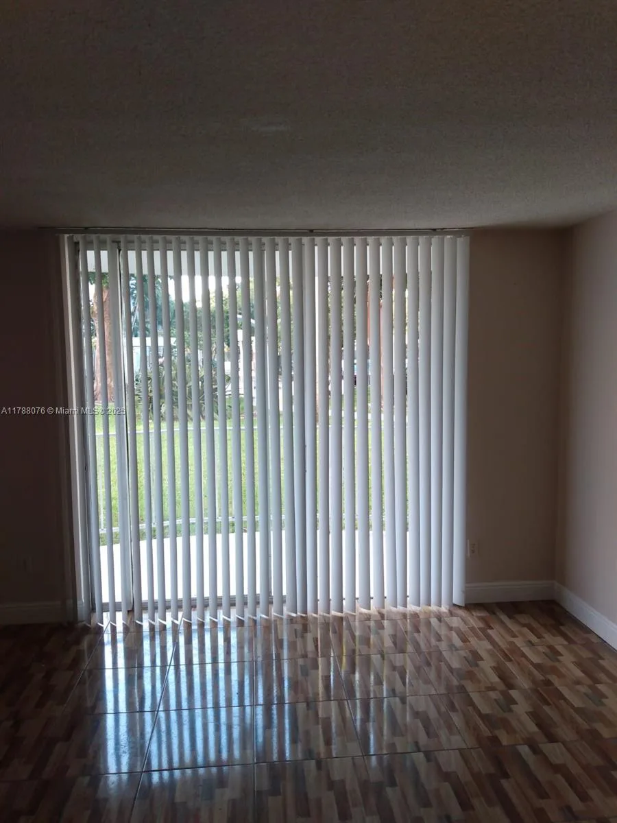 494 NW 165th St Rd # C-102, Miami, FL 33169 photo 2