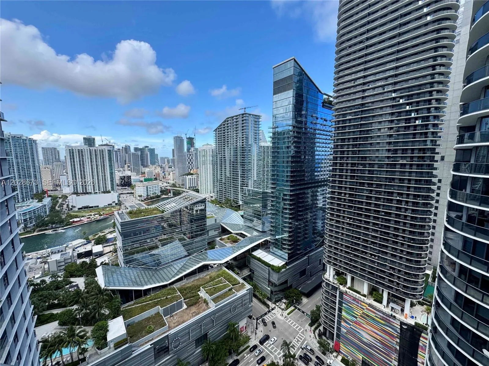 55 SW 9th St # 3201, Miami, FL 33130
