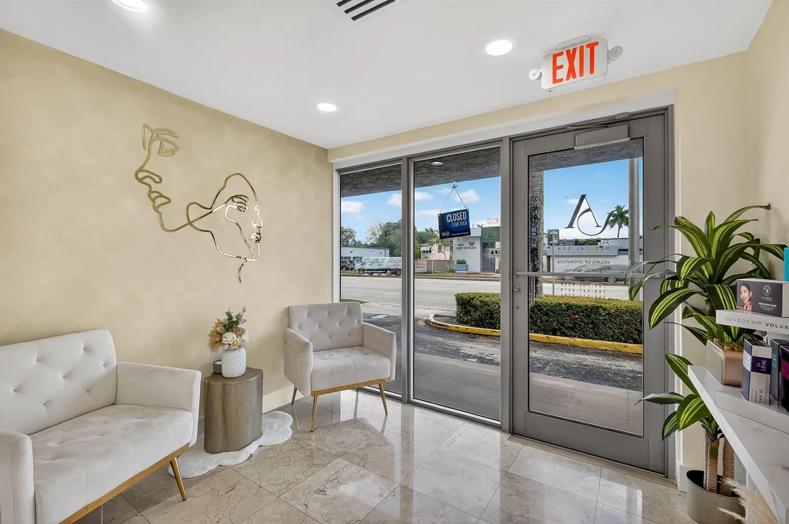 Null Null Avenue, Miami, FL 33145