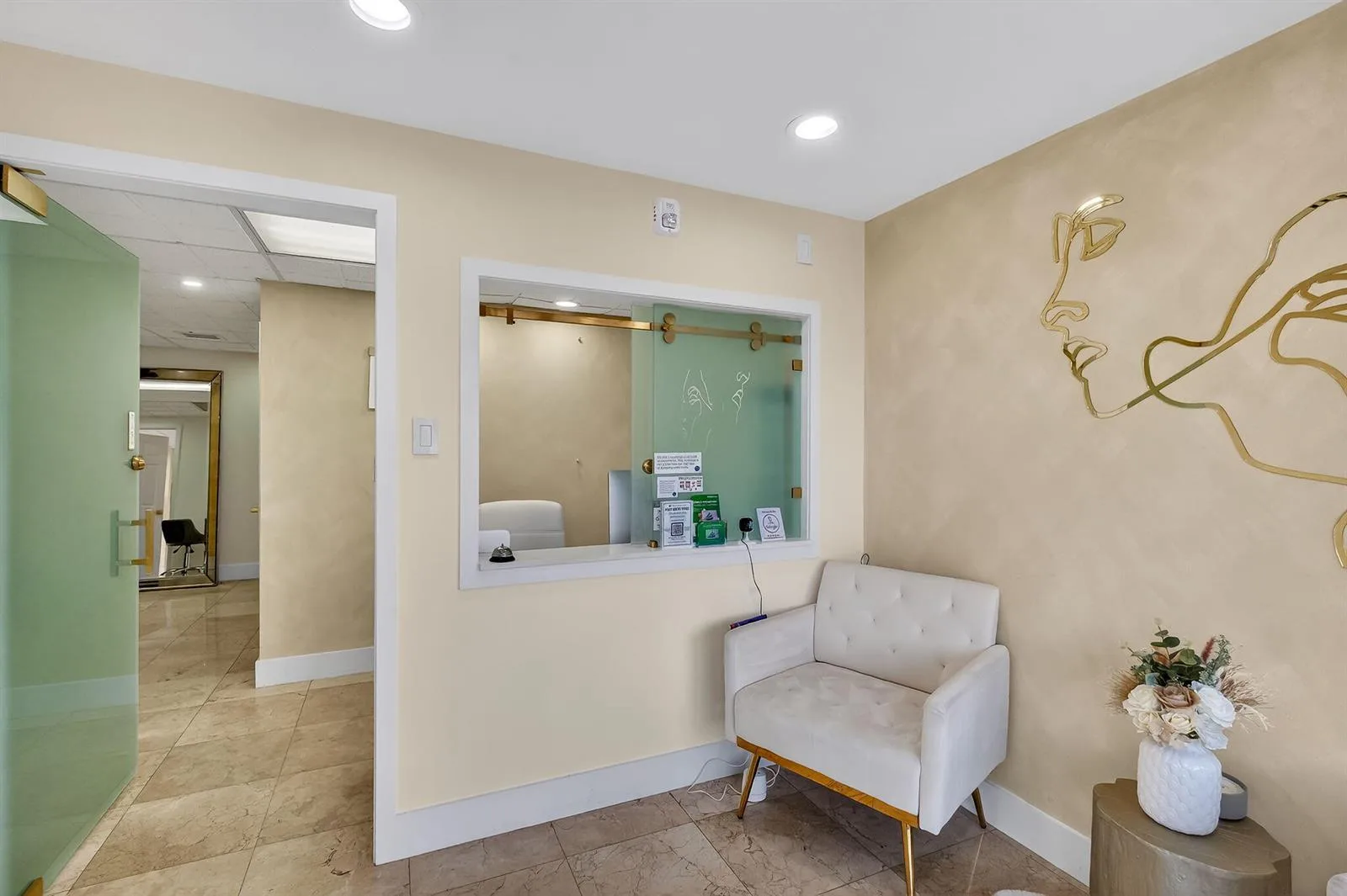 Null Null Avenue, Miami, FL 33145 photo 3