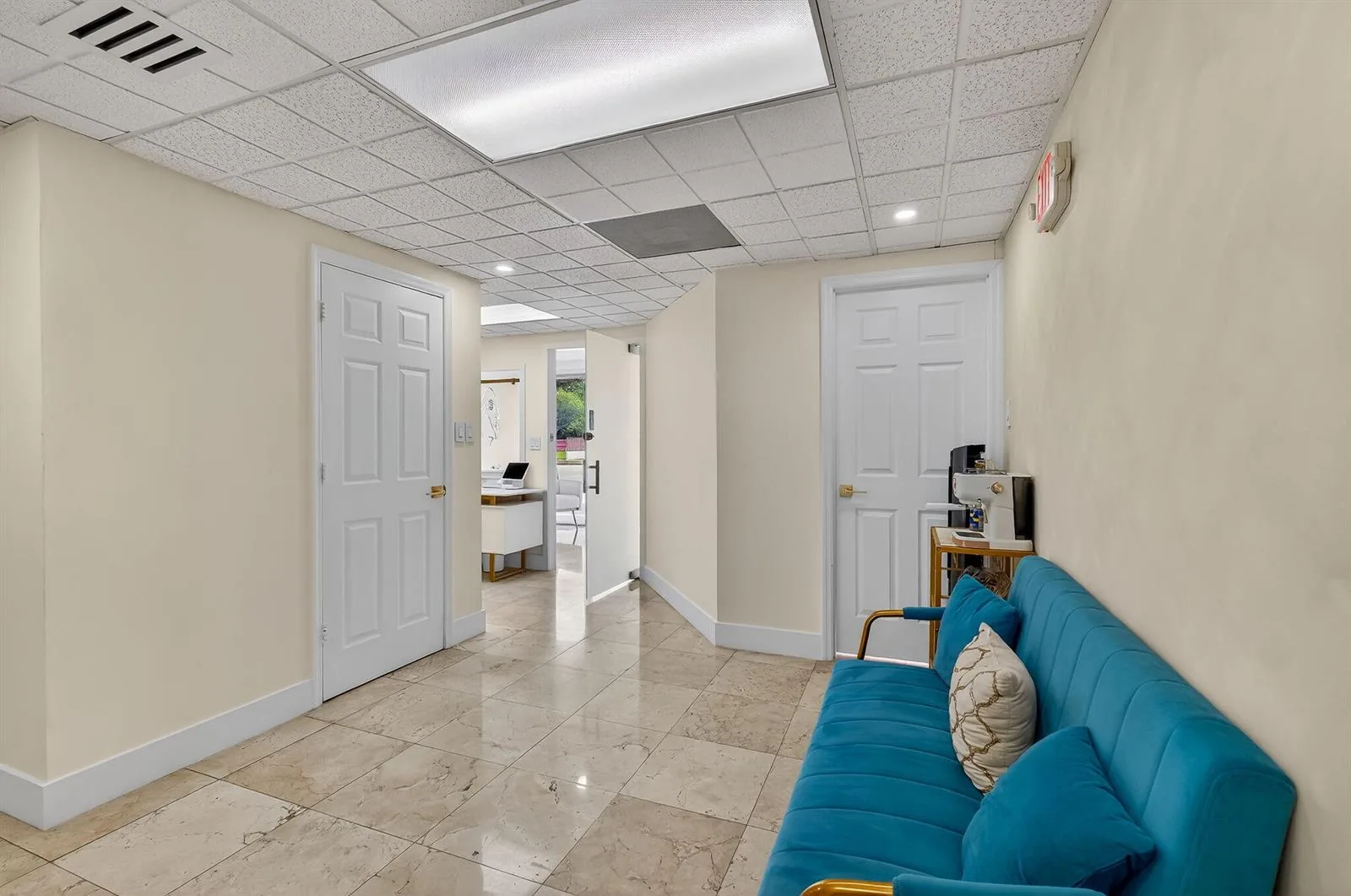 Null Null Avenue, Miami, FL 33145 photo 8