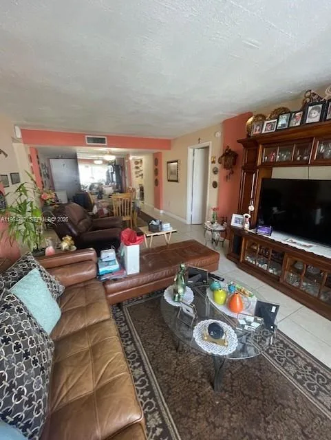 14250 SW 62nd St # 320, Miami, FL 33183 photo 4