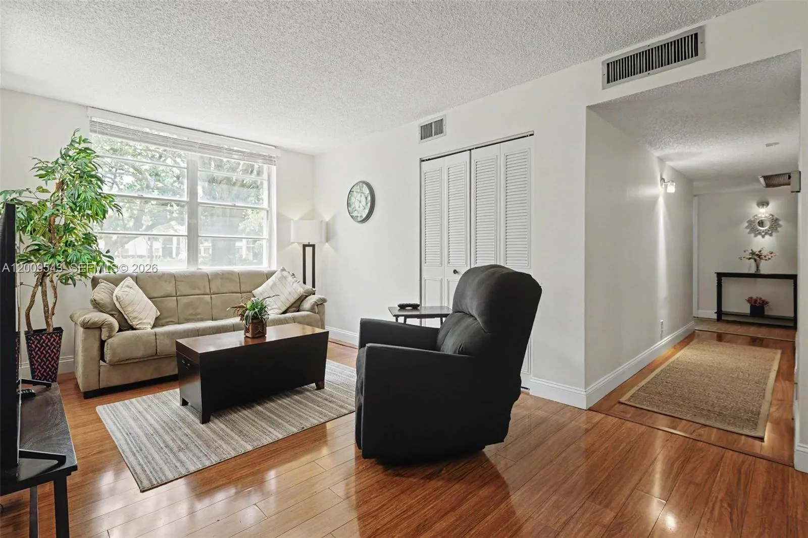 9340 Lagoon Pl # 110, Davie, FL 33324 photo 6