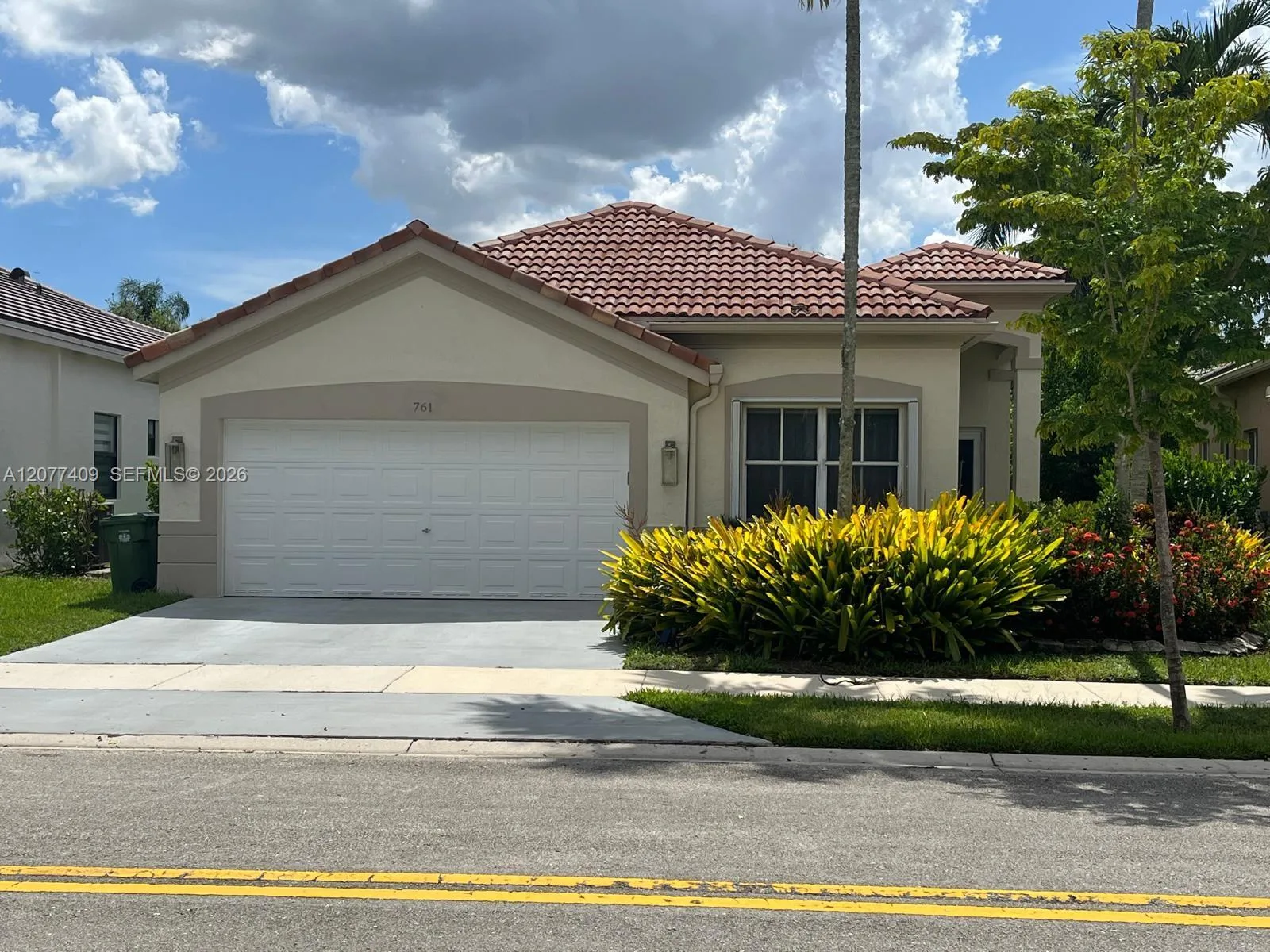 761 Tanglewood Cir # 761, Weston, FL 33327 photo 2