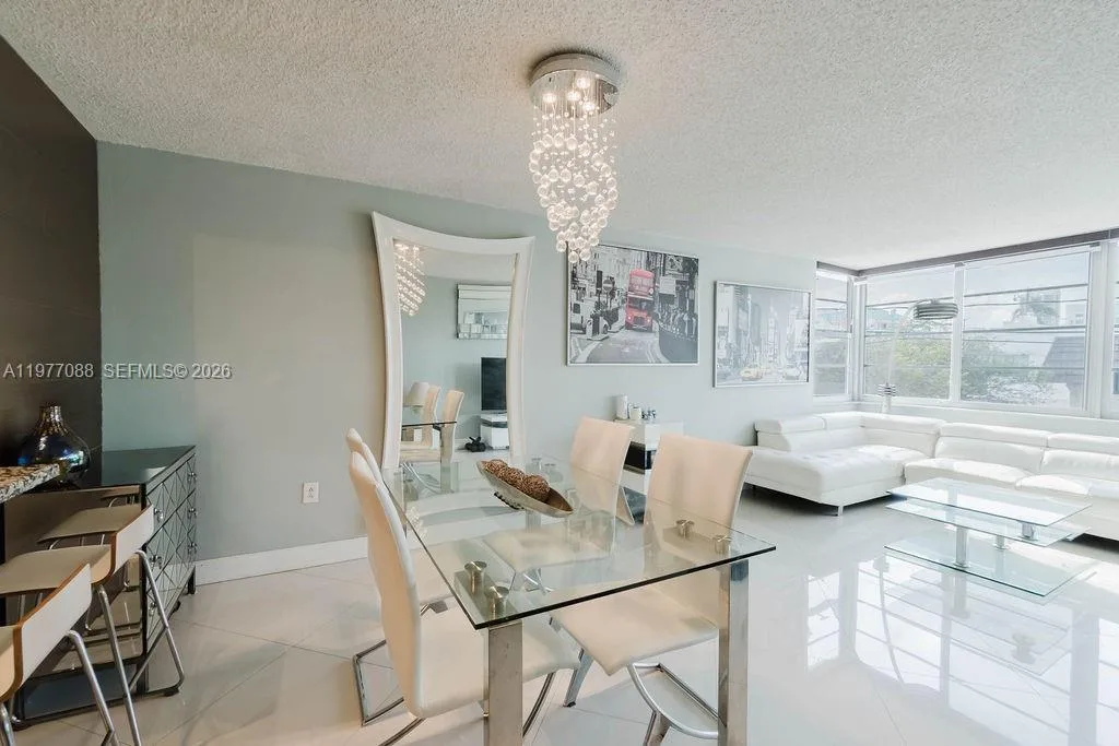 8000 Harding Ave # 2B, Miami Beach, FL 33141
