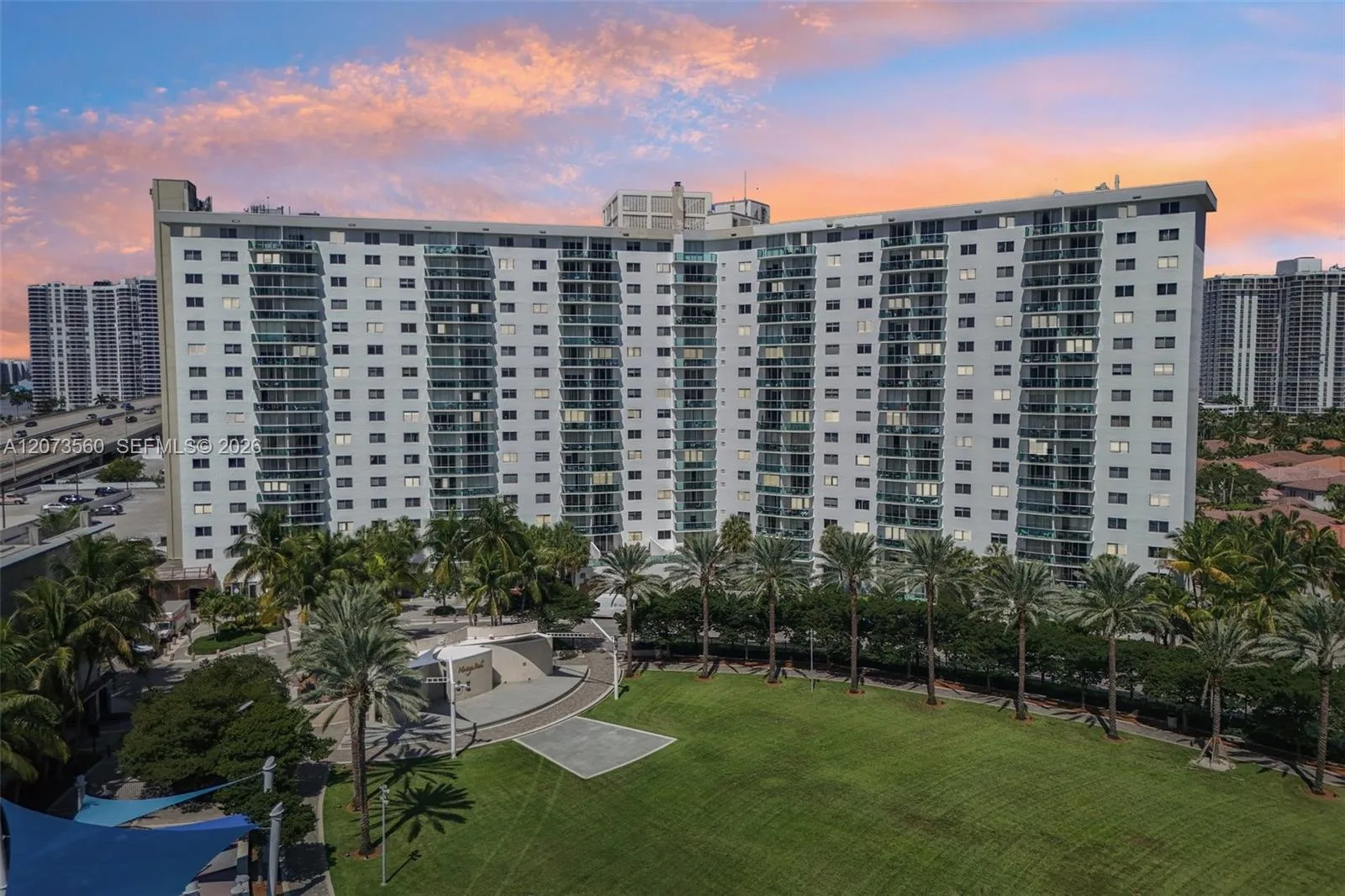 19370 Collins Ave # 1120, Sunny Isles Beach, FL 33160 — zdjęcie 2