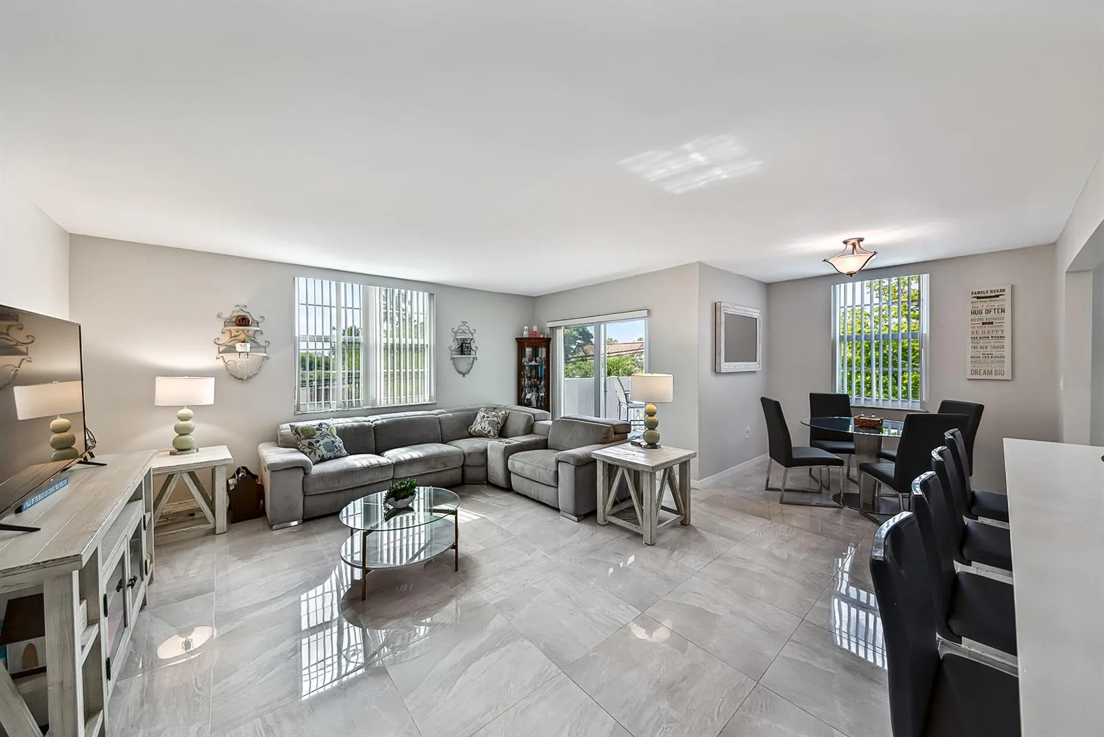 6000 NE 22nd Way # 3a, Fort Lauderdale, FL 33308