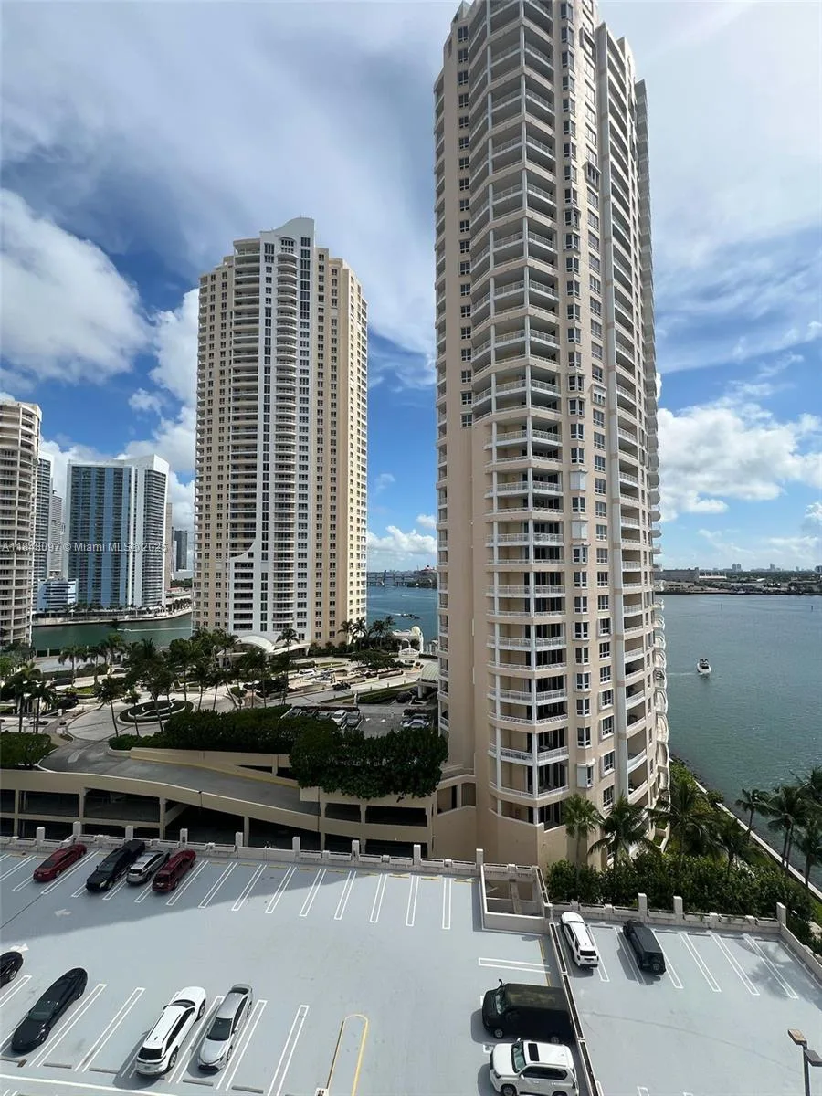 540 Brickell Key Dr # 1524, Miami, FL 33131 photo 12