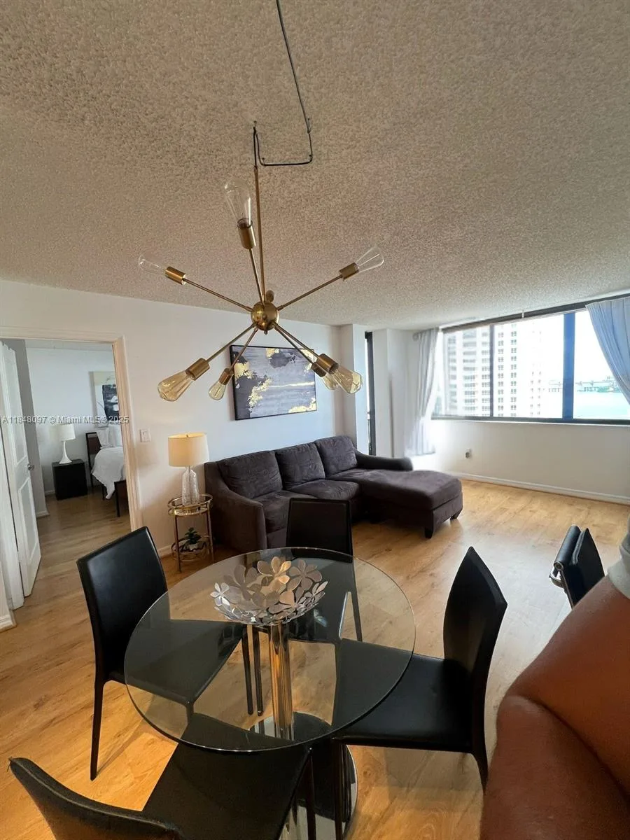 540 Brickell Key Dr # 1524, Miami, FL 33131 photo 2