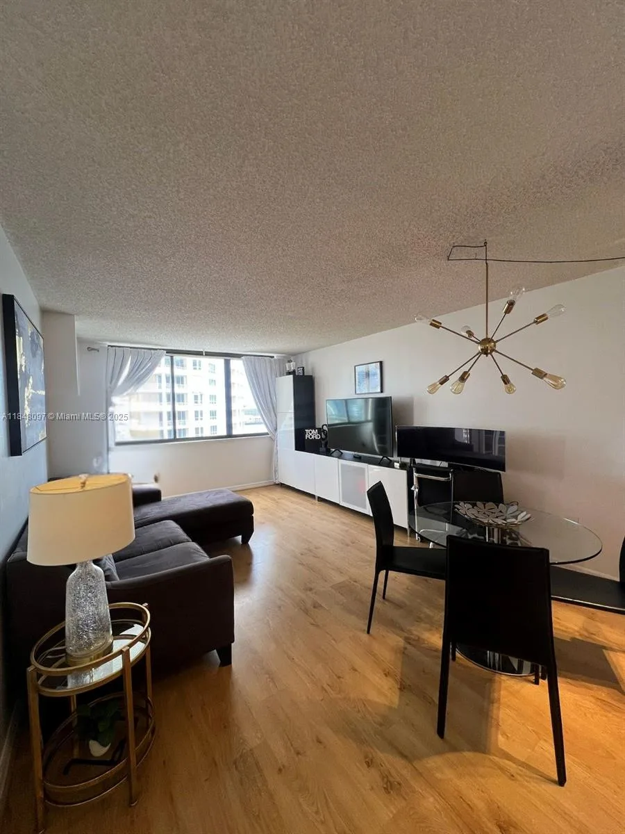 540 Brickell Key Dr # 1524, Miami, FL 33131 photo 7