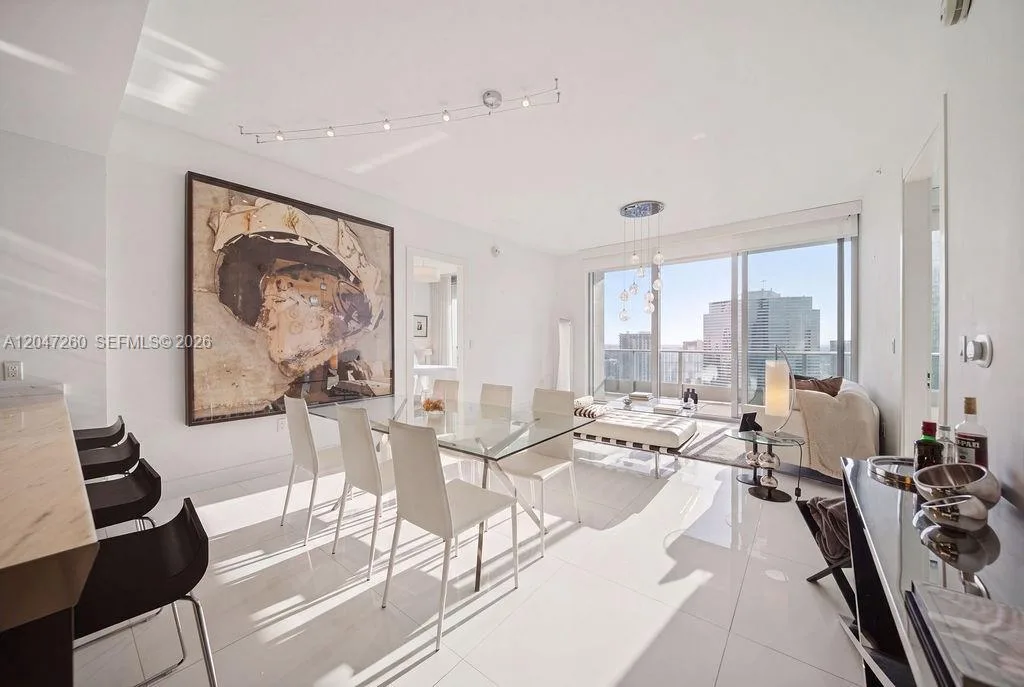 200 Biscayne Boulevard Way # 5110, Miami, FL 33131 photo 13