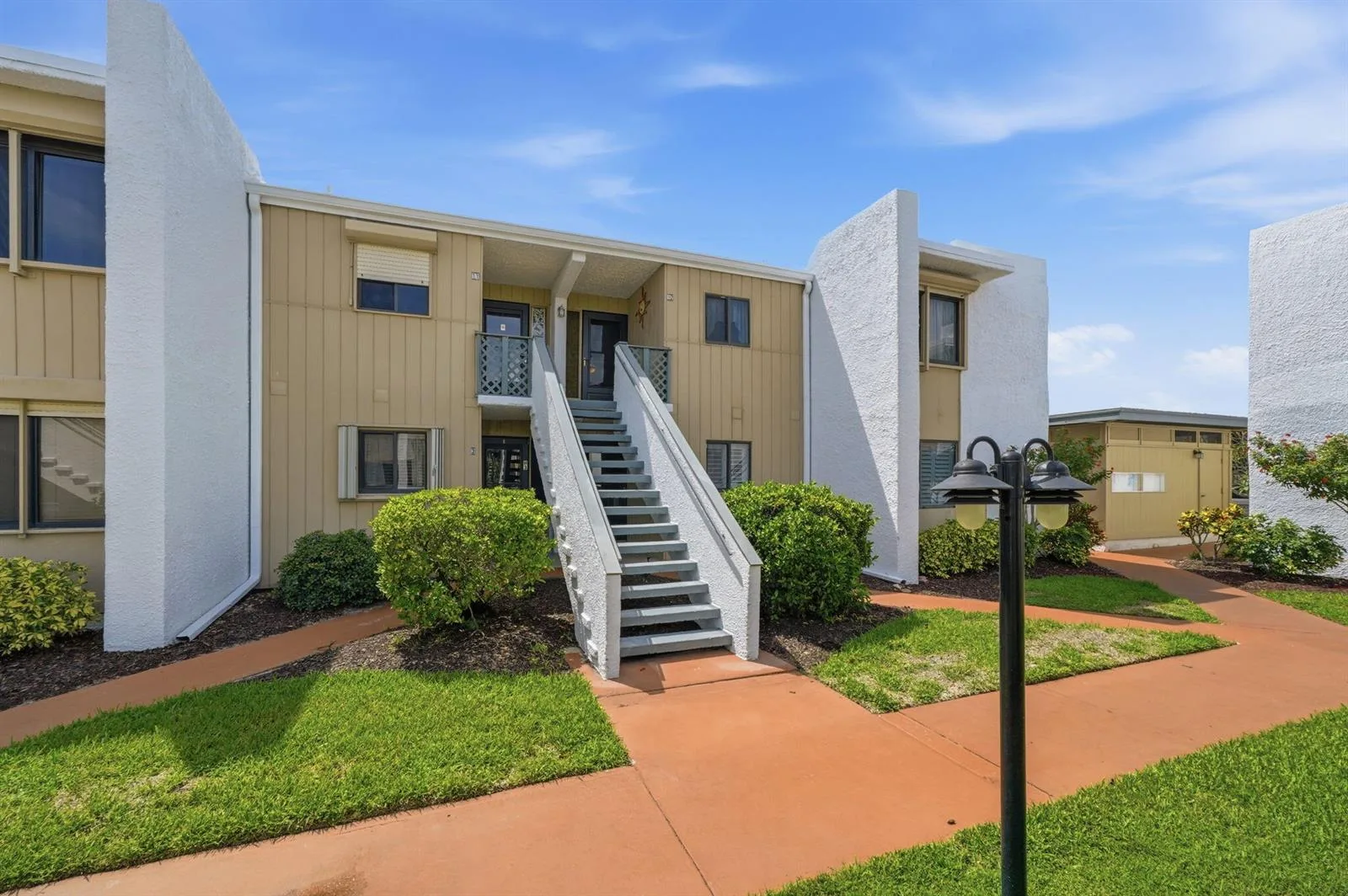 1501 NE 13th Terrace # H12, Jensen Beach, FL 34957