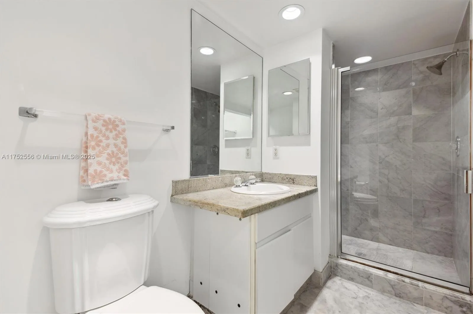 16485 Collins Ave # 2035, Sunny Isles Beach, FL 33160 photo 12
