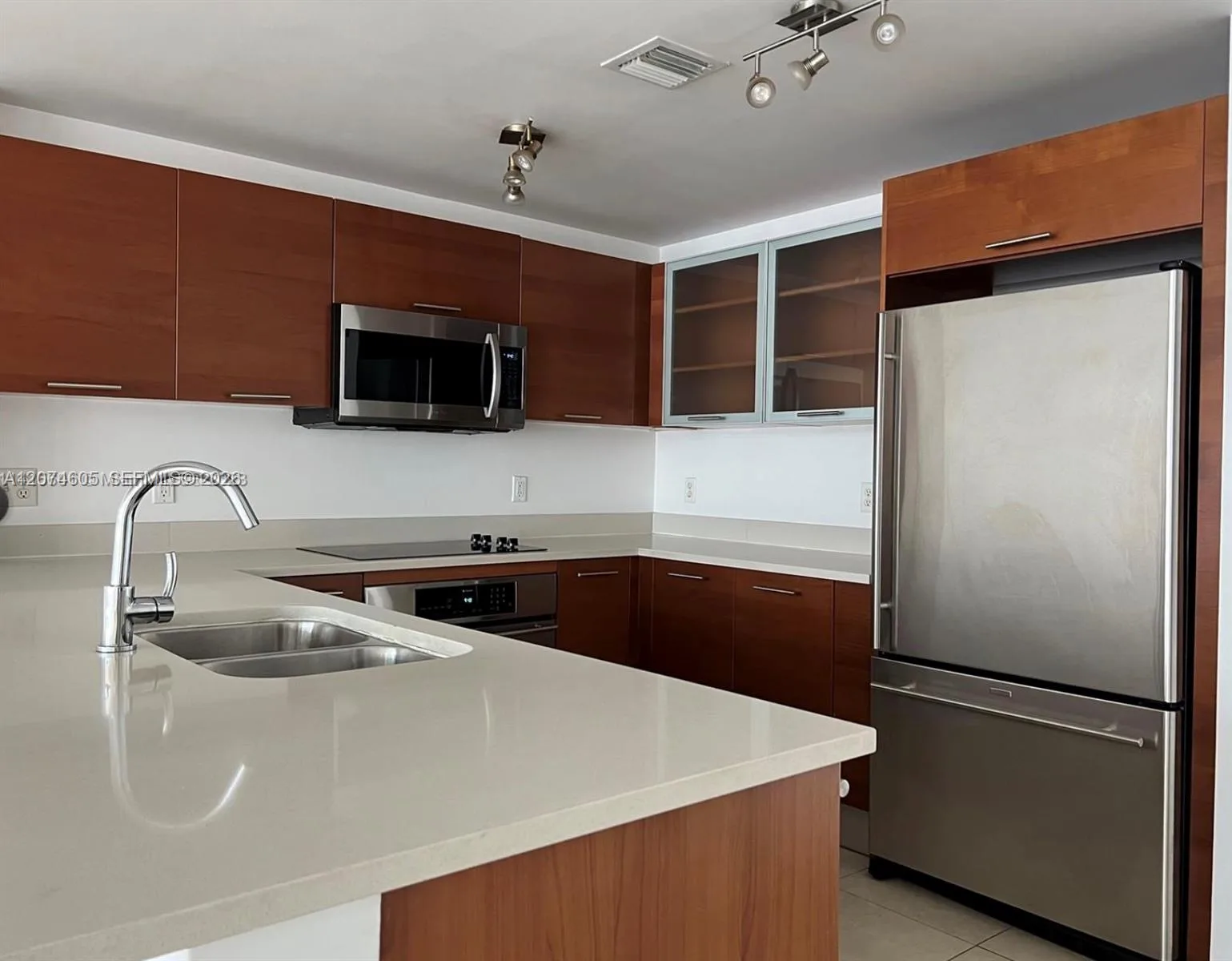 3250 NE 1st Ave # 903, Miami, FL 33137