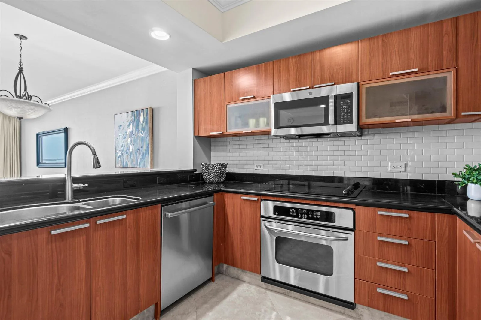 2650 Lake Shore Drive # 703, Riviera Beach, FL 33404 photo 6