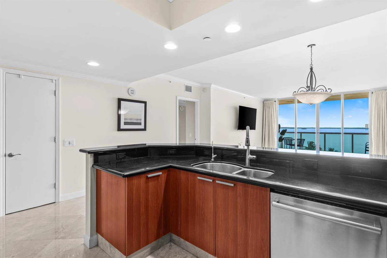2650 Lake Shore Drive # 703, Riviera Beach, FL 33404 photo 7