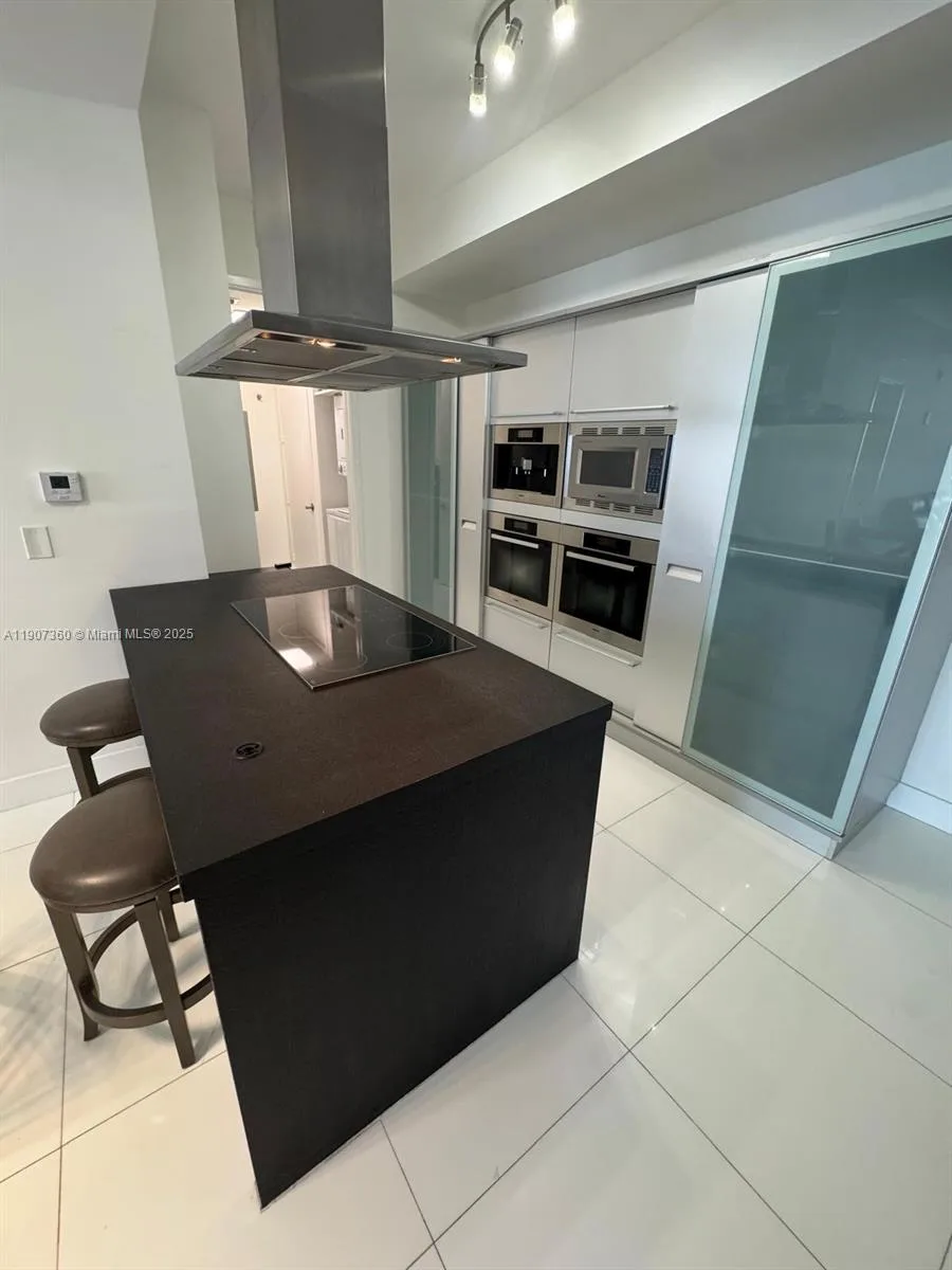 18201 Collins Ave # 5402, Sunny Isles Beach, FL 33160 photo 13