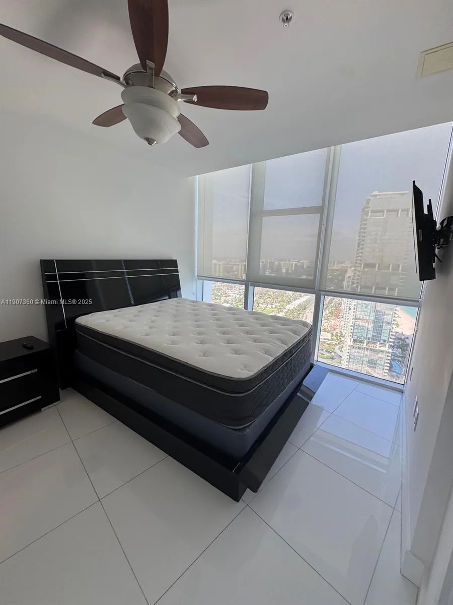 18201 Collins Ave # 5402, Sunny Isles Beach, FL 33160 photo 5