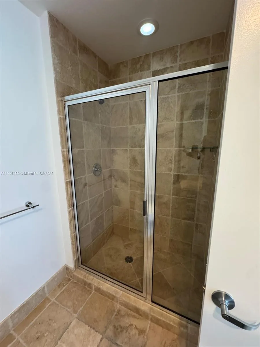 18201 Collins Ave # 5402, Sunny Isles Beach, FL 33160 photo 7