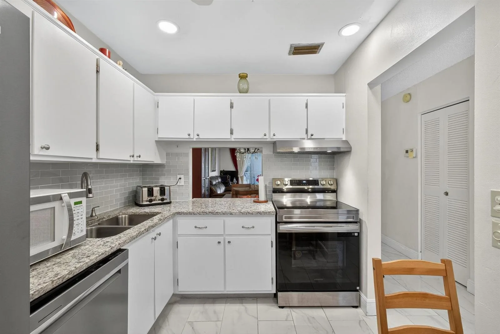 224 Lake Constance Drive # #224, West Palm Beach, FL 33411 photo 6