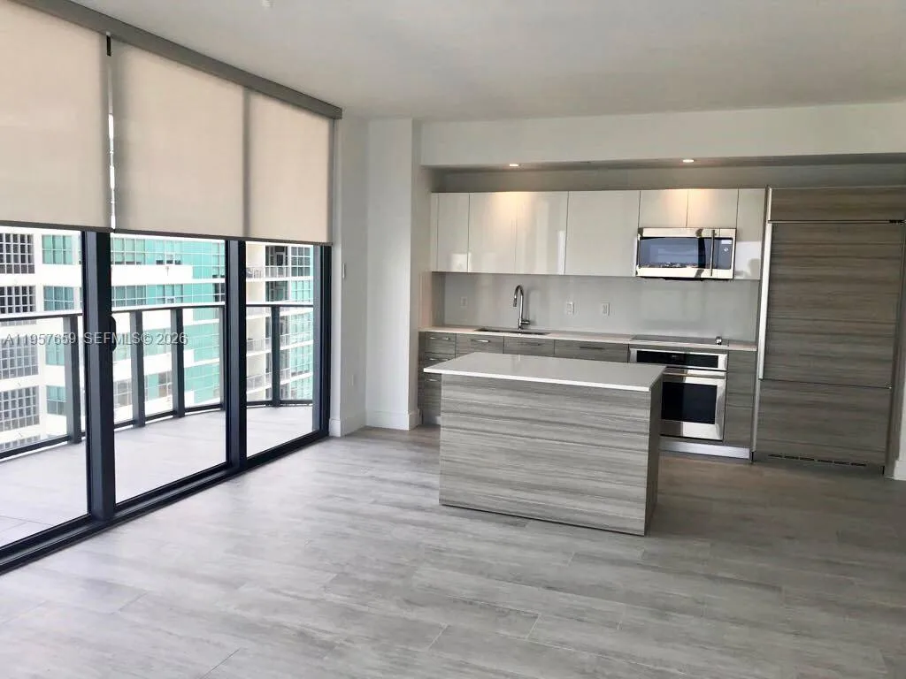 121 NE 34th St # 2704, Miami, FL 33137 photo 8