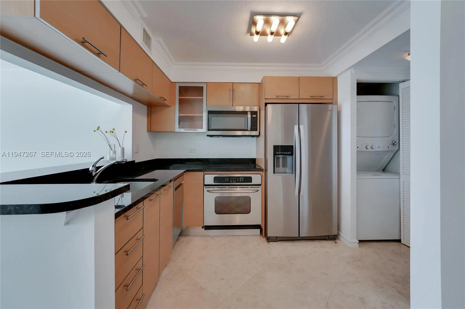31 SE 5th St # 3306, Miami, FL 33131 photo 7