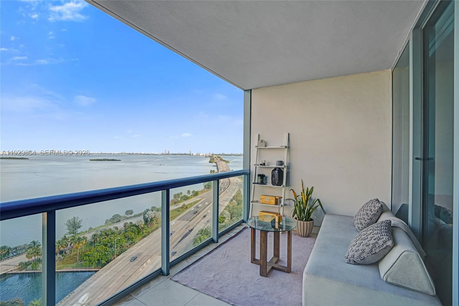 601 NE 36th St # 1910, Miami, FL 33137 photo 12