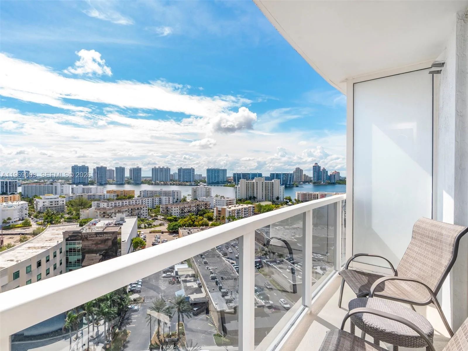 18001 Collins Ave # 1417, Sunny Isles Beach, FL 33160 photo 2