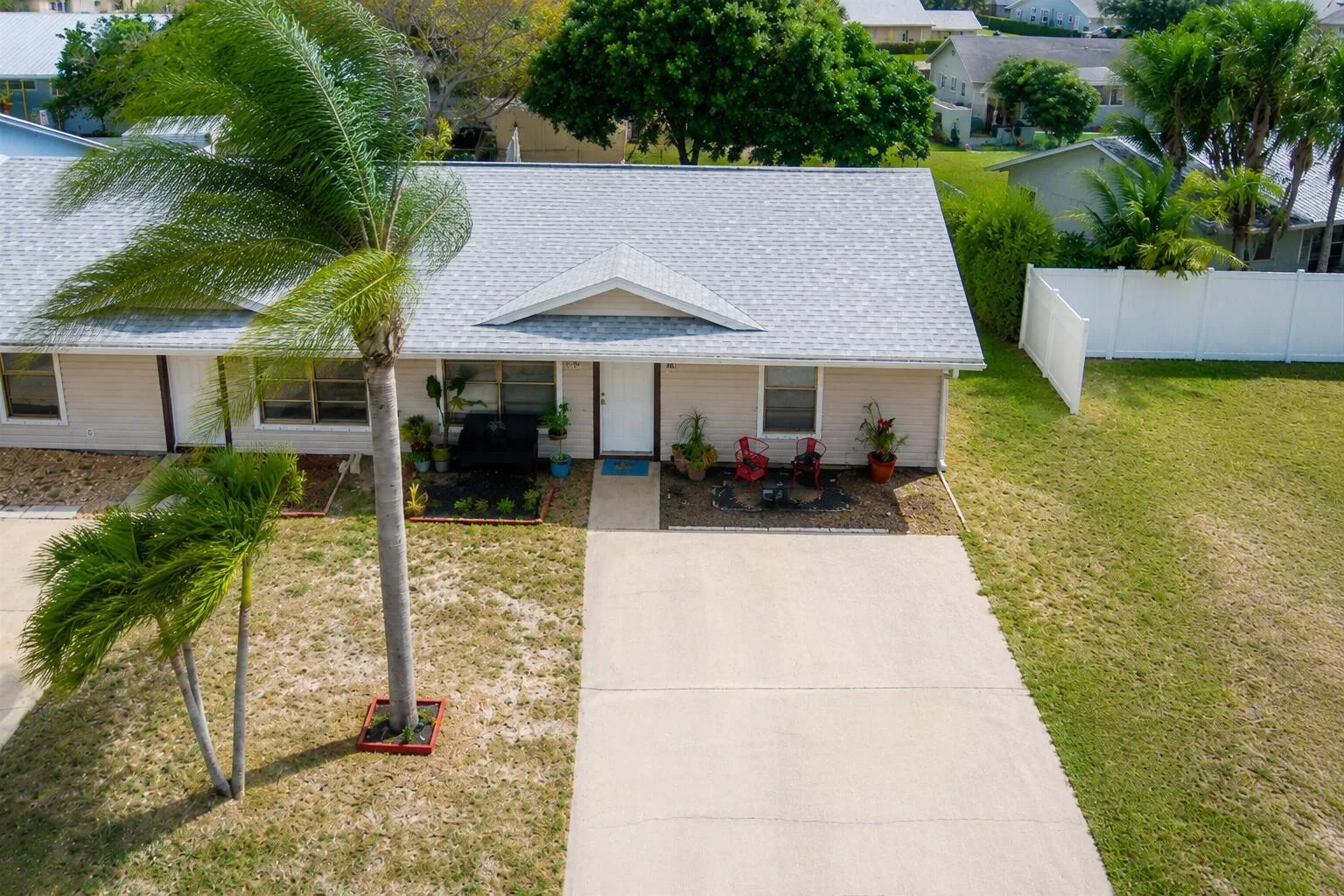 8997 SE Sandy Lane, Hobe Sound, FL 33455