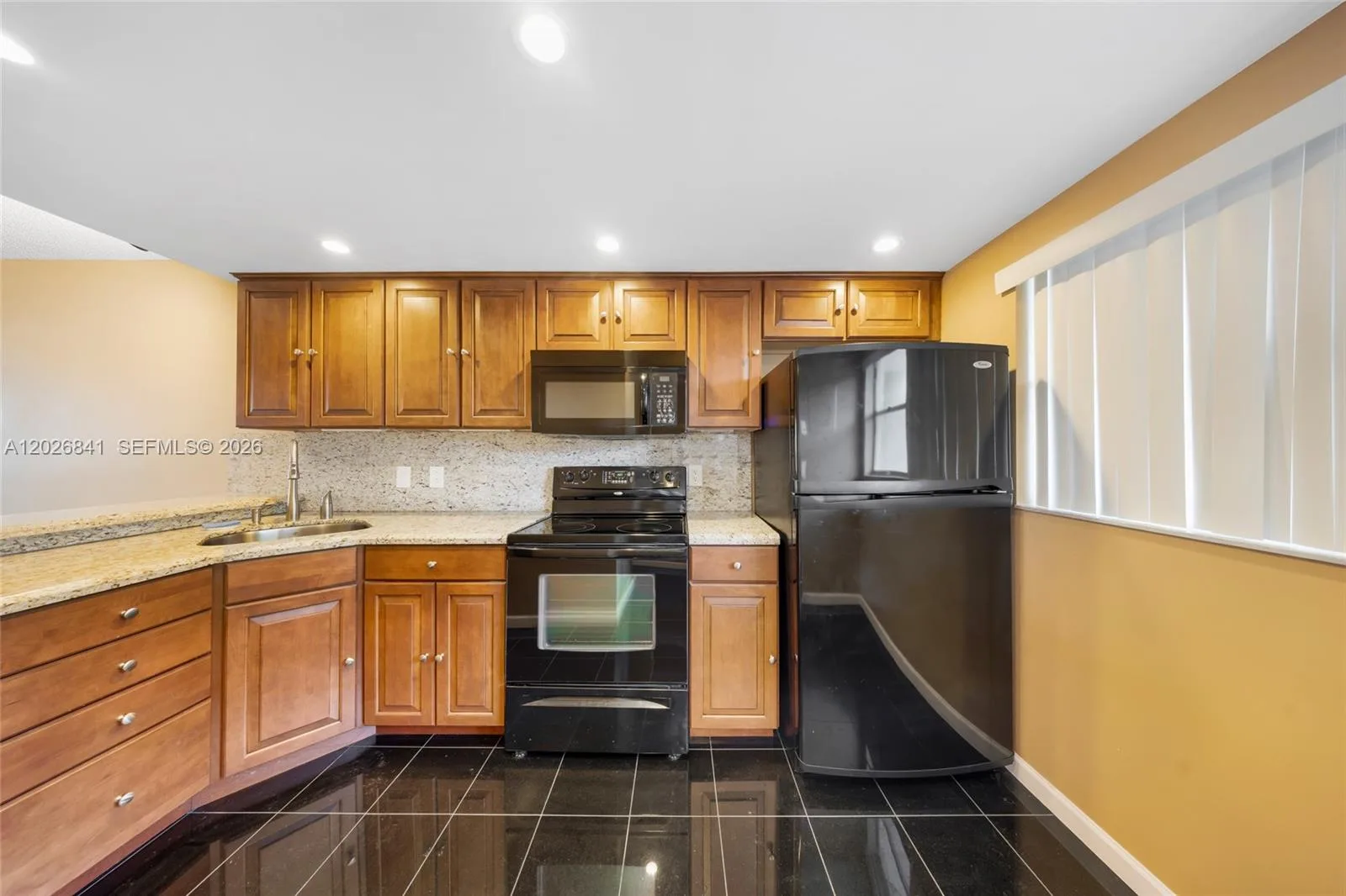 6075 N Sabal Palm Blvd # 210, Tamarac, FL 33319