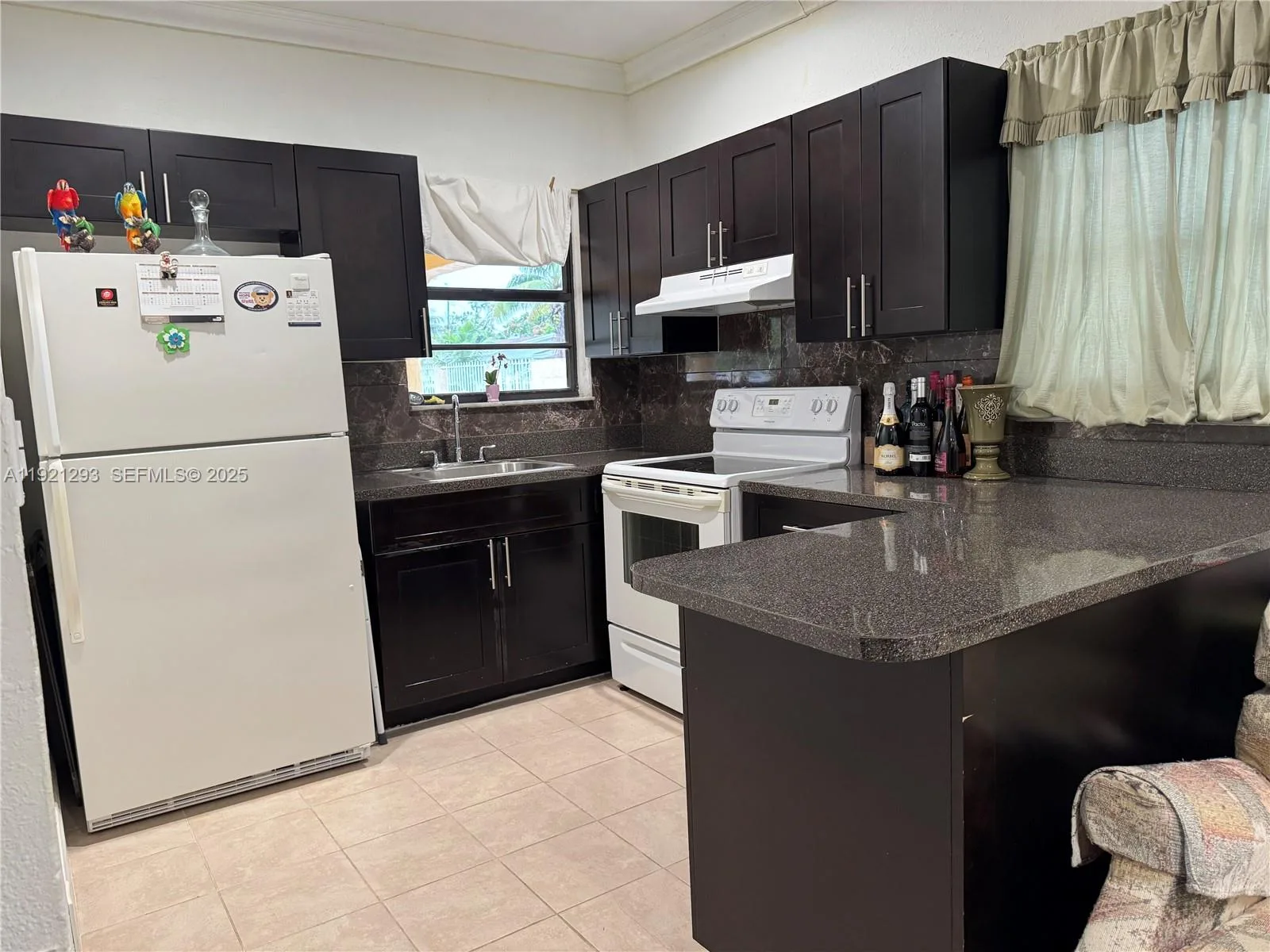 3041 NW 95th Ter, Miami, FL 33147 photo 4