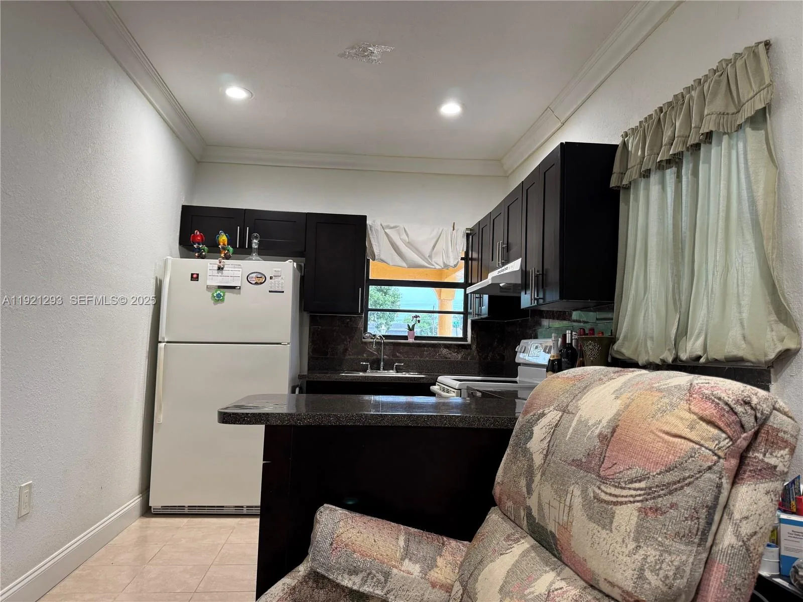 3041 NW 95th Ter, Miami, FL 33147 photo 5