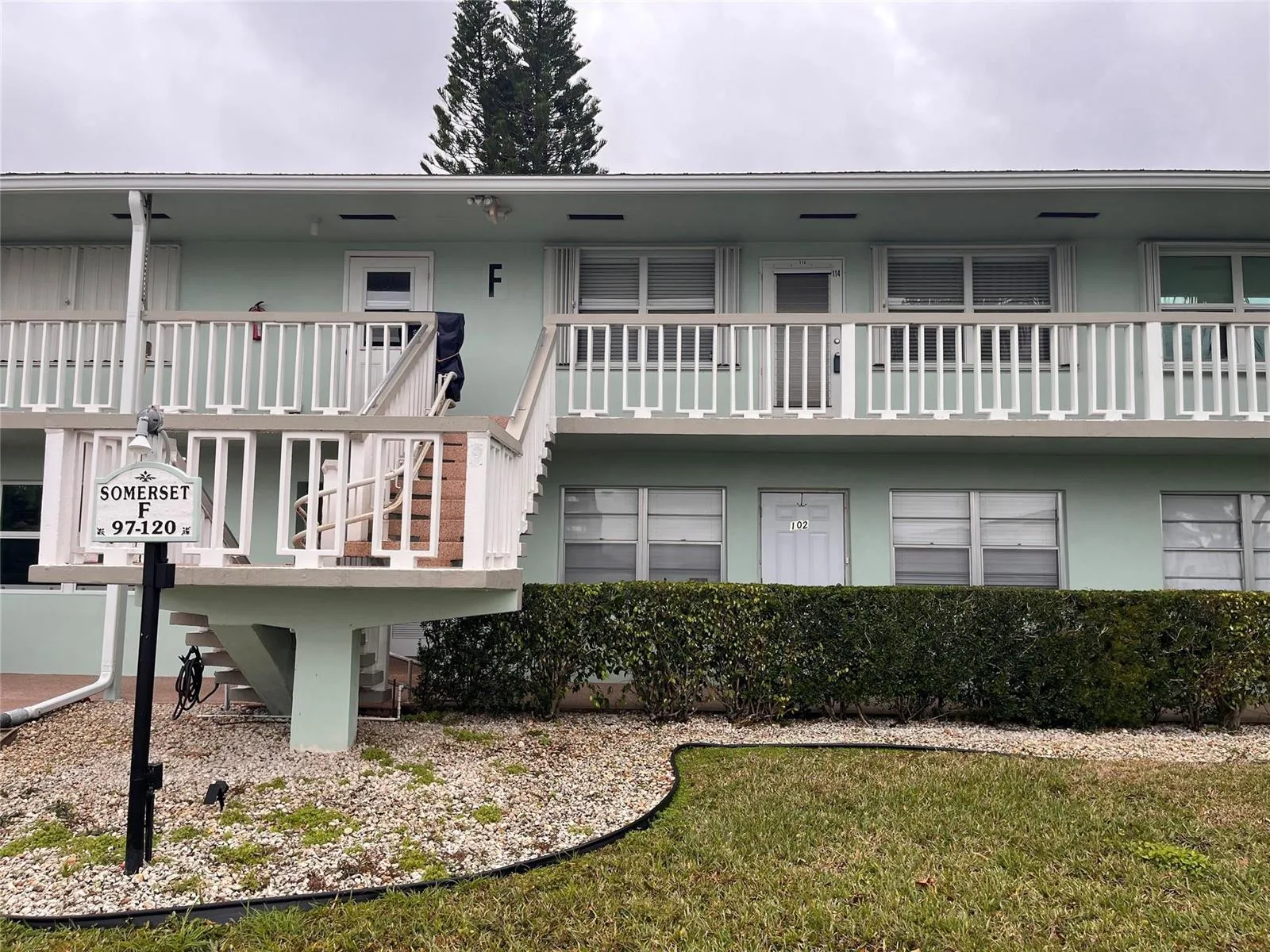 102 Somerset F # 102, West Palm Beach, FL 33417