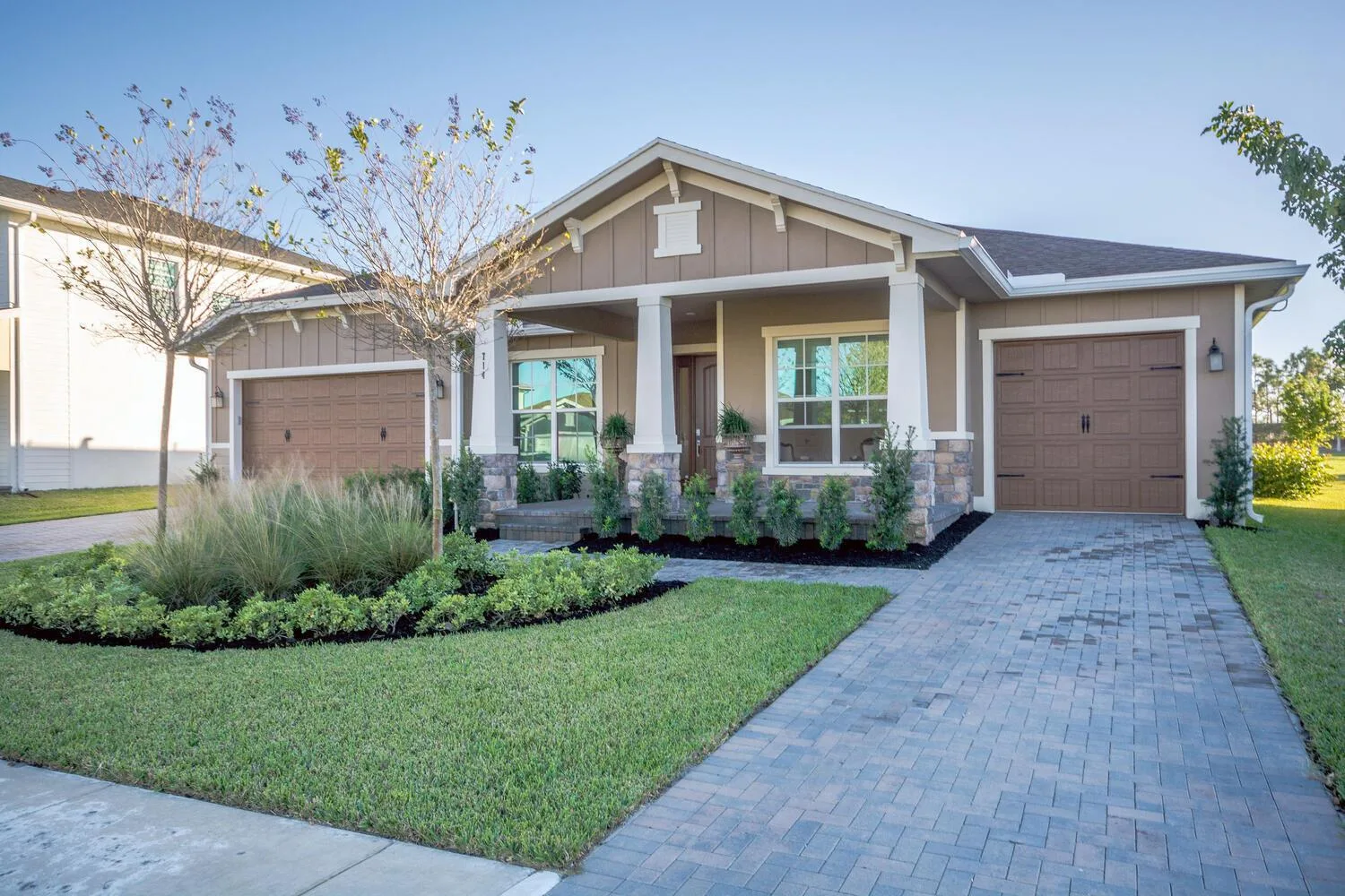 714 Hookline Circle, Loxahatchee, FL 33470