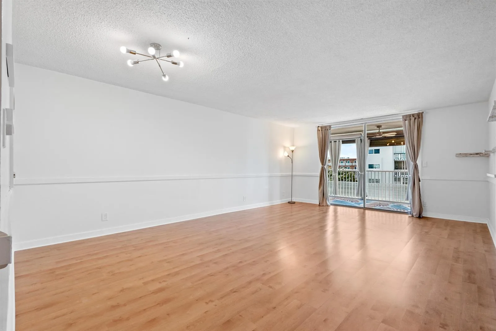620 NE 12TH Avenue # 602, Hallandale Beach, FL 33009 photo 11