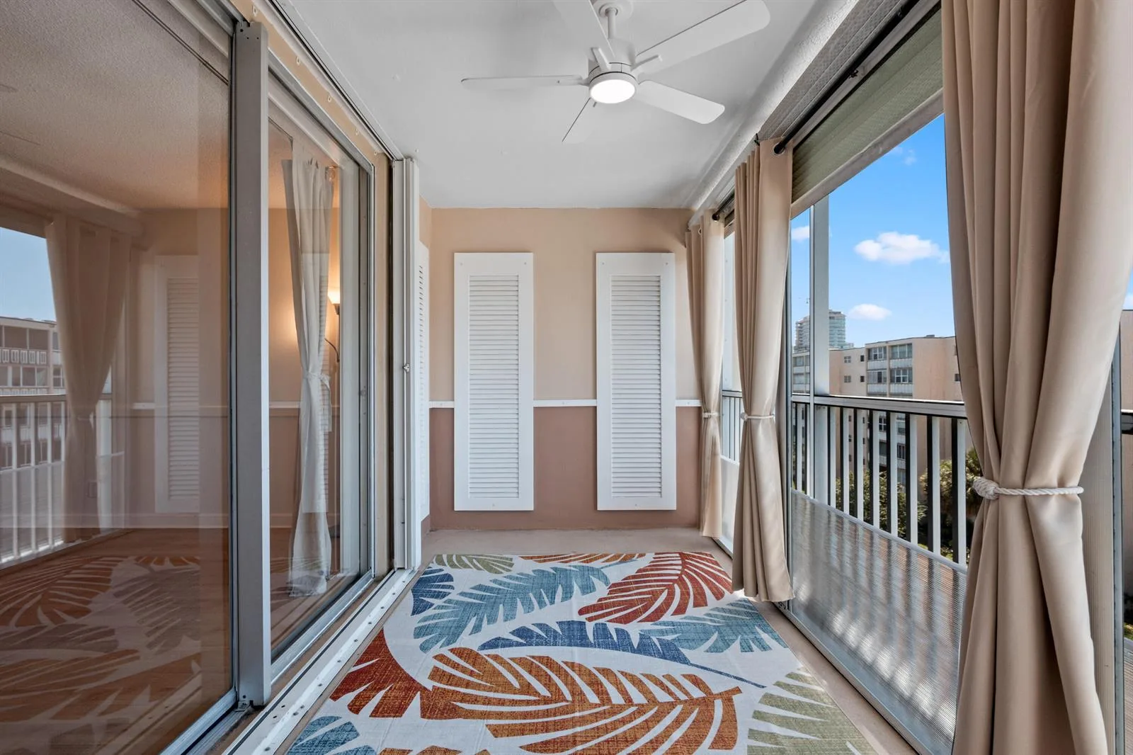 620 NE 12TH Avenue # 602, Hallandale Beach, FL 33009 photo 2