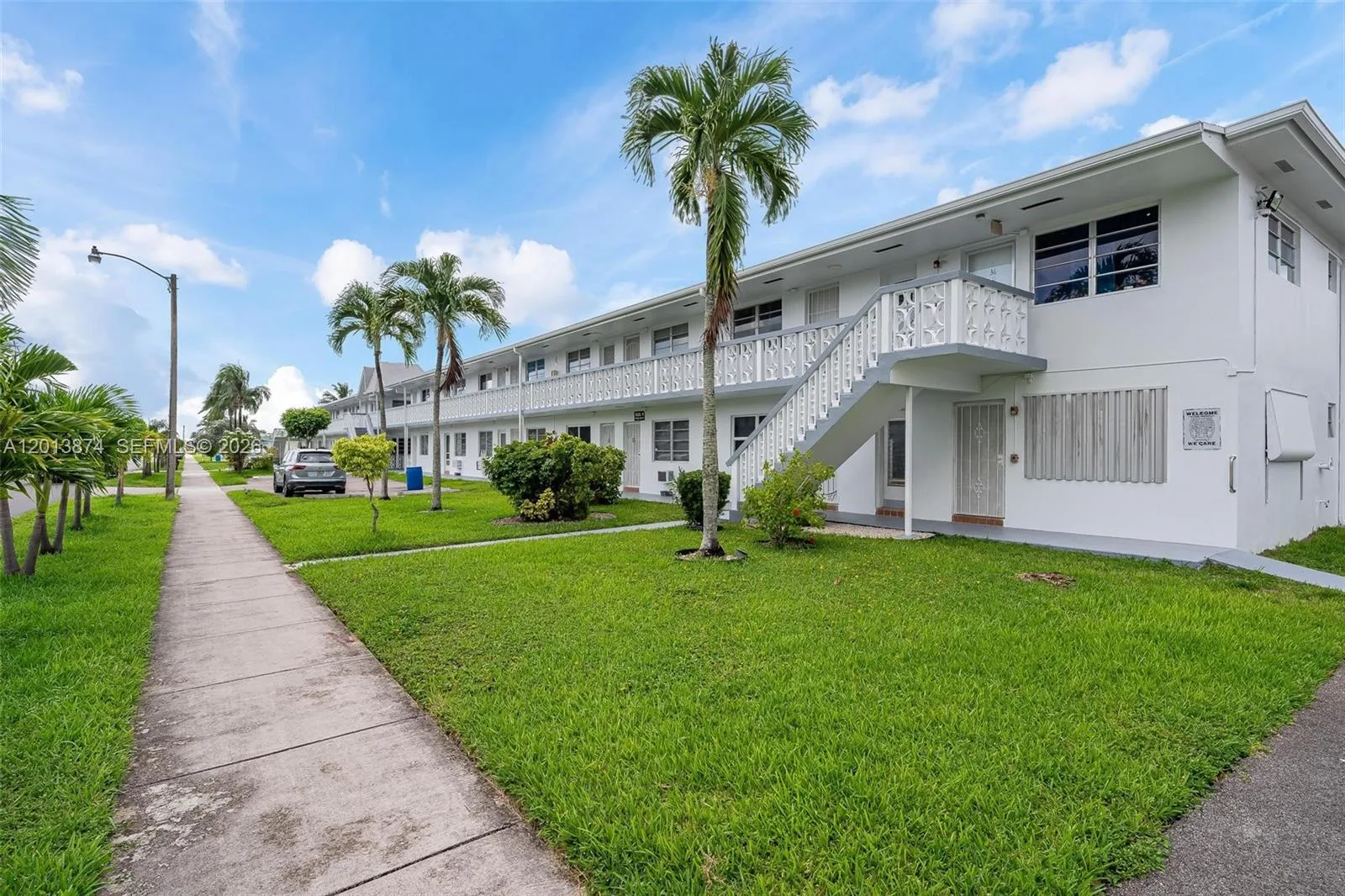 50 NW 204th St # H7, Miami Gardens, FL 33169 photo 2