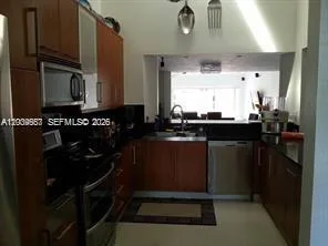 546 NE 199th Ln # 4W, Miami, FL 33179 — zdjęcie 4