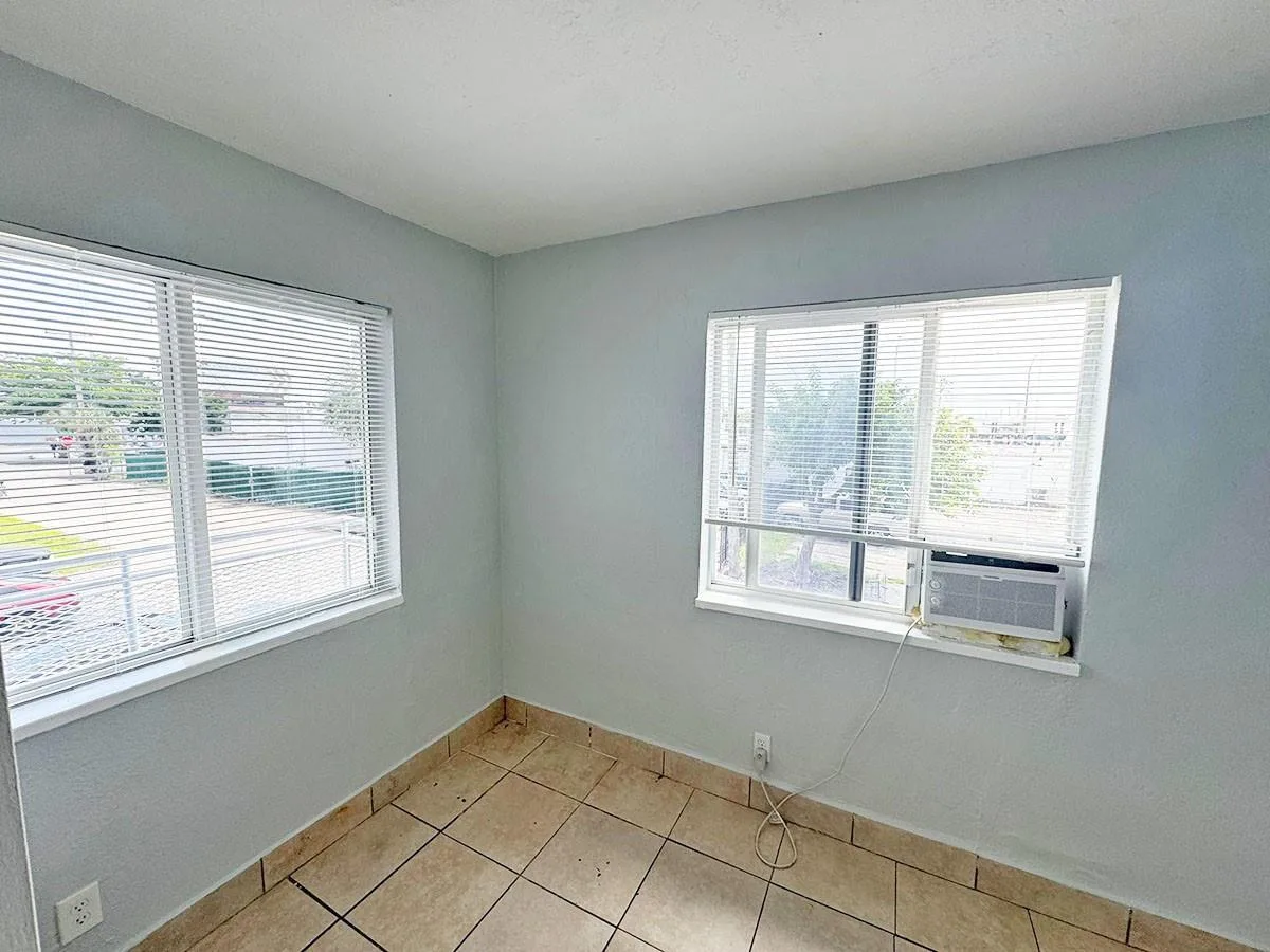 100 NW 30TH Avenue # 1, Fort Lauderdale, FL 33311 photo 4
