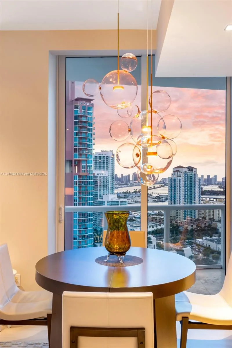 50 S Pointe Dr # 2703, Miami Beach, FL 33139 photo 4