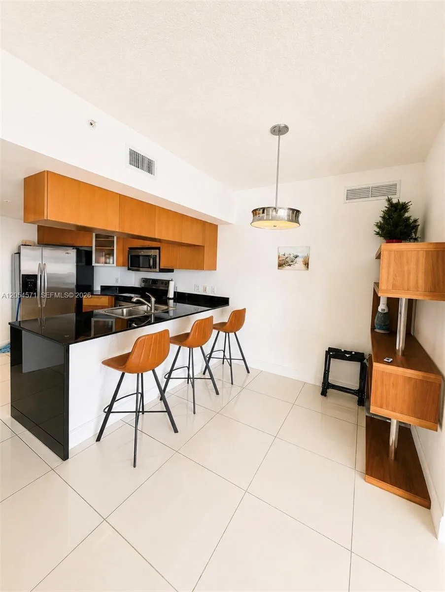 1750 N Bayshore Dr # 4201, Miami, FL 33132 photo 11