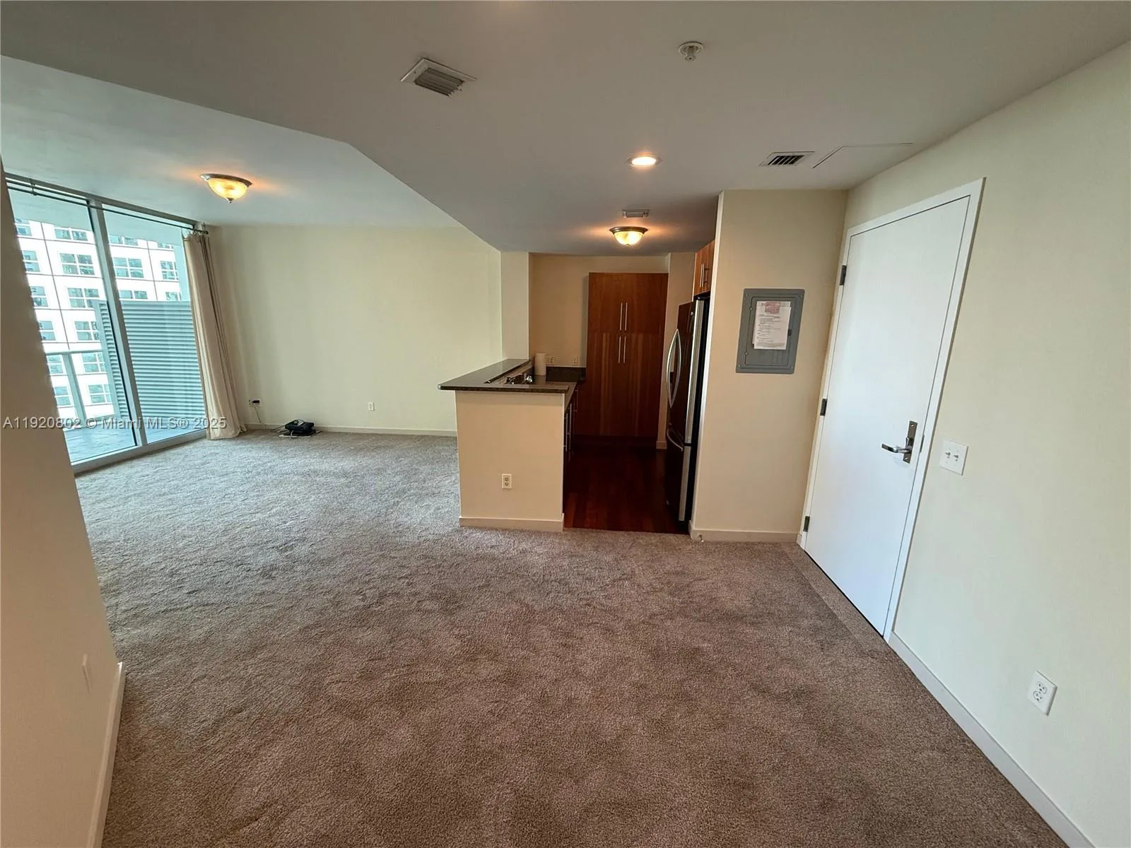 300 S Biscayne Blvd # T-1805, Miami, FL 33131