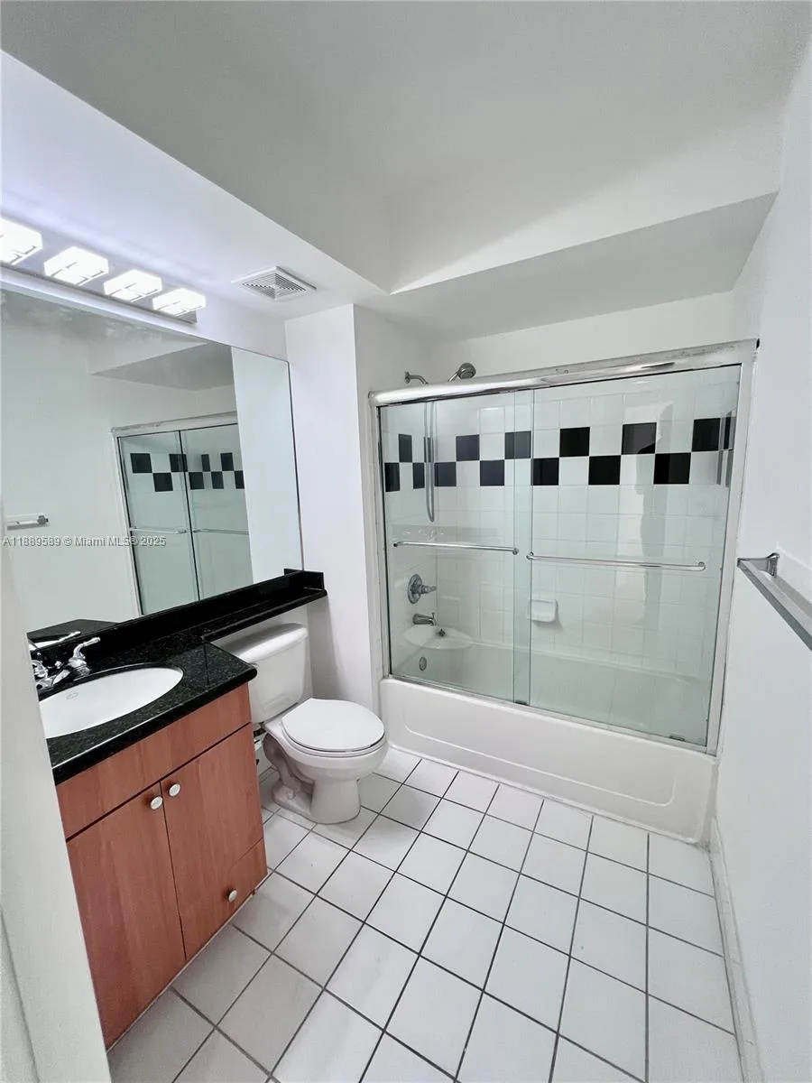 1330 West Ave # 2204, Miami Beach, FL 33139 photo 9