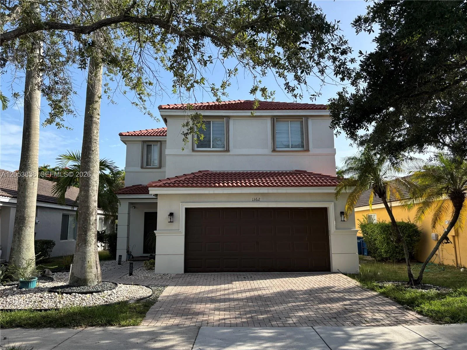 1362 Canary Island Dr, Weston, FL 33327