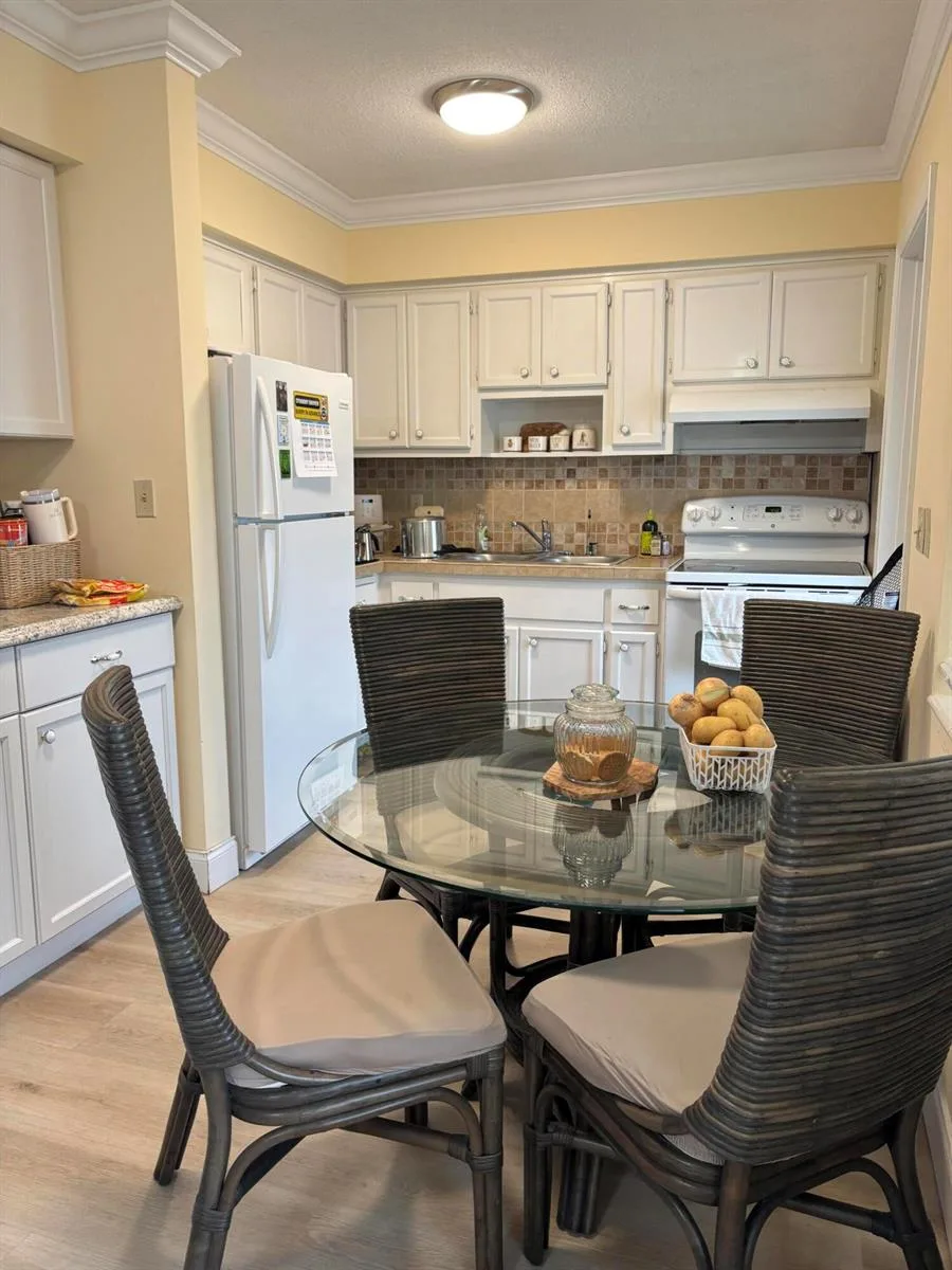2121 NE 42ND Court # 202C, Lighthouse Point, FL 33064 photo 4